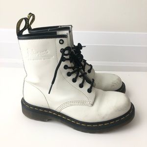 SOLD ****Dr Martens white 1460 boots size 8